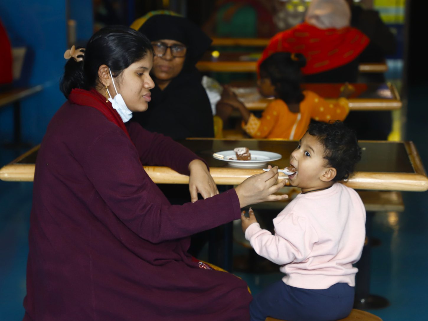 Cafeteria 7 MG 6825 scaled