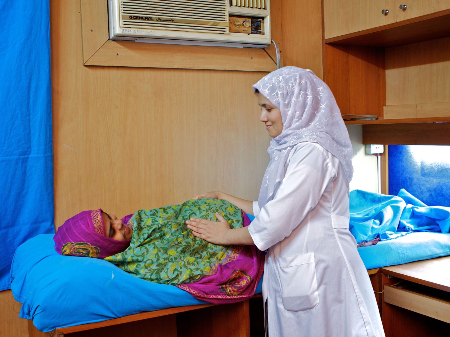 Pregnancy Ward 6 AD deen 23 10 2011 0015 scaled